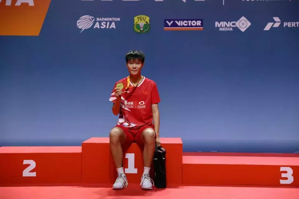 Pebulu tangkis tunggal putri Tiongkok, Xu Wen Jing menjadi juara turnamen BNI Badminton Asia Junior Championships (BAJC) 2024.